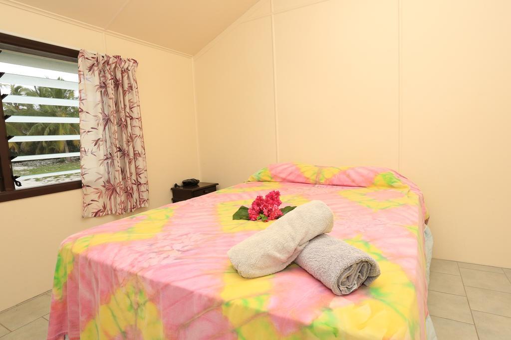 Ranginui Sunset Villa Arutanga Room photo